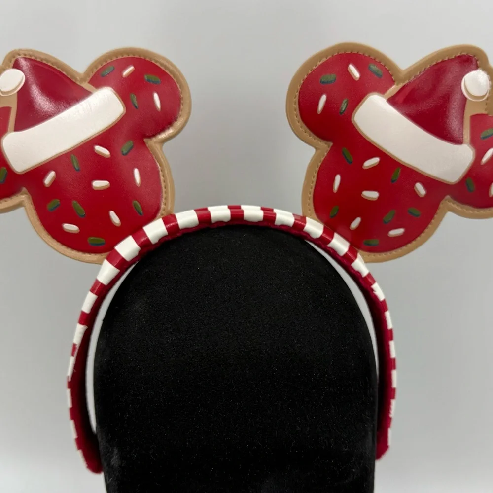 Walt Disney World Christmas Cookie Santa Sprinkles Minnie Mickey Mouse Ears Used